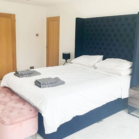 Villa Luxe 5 Bed House In Guildford. Morden Amenities Normandy Exterior foto