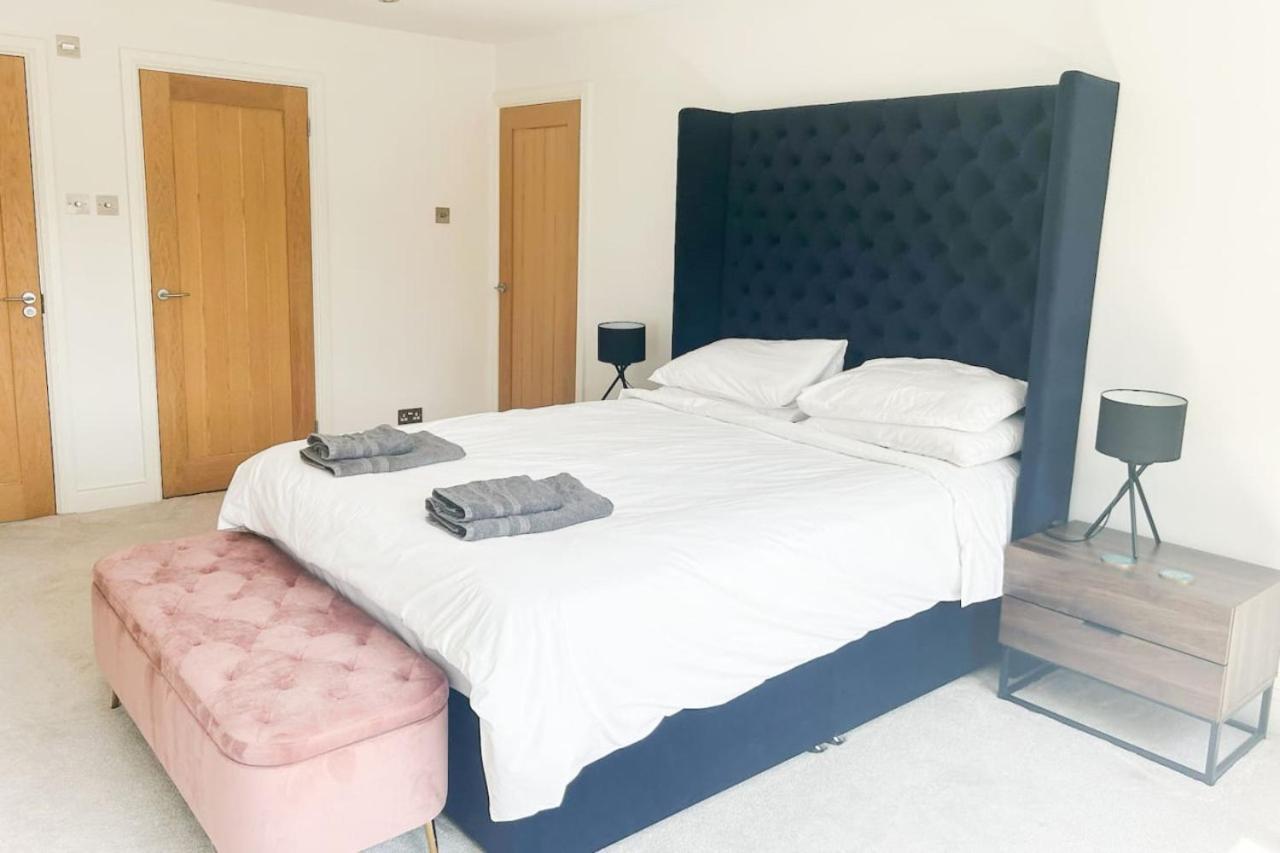 Villa Luxe 5 Bed House In Guildford. Morden Amenities Normandy Exterior foto