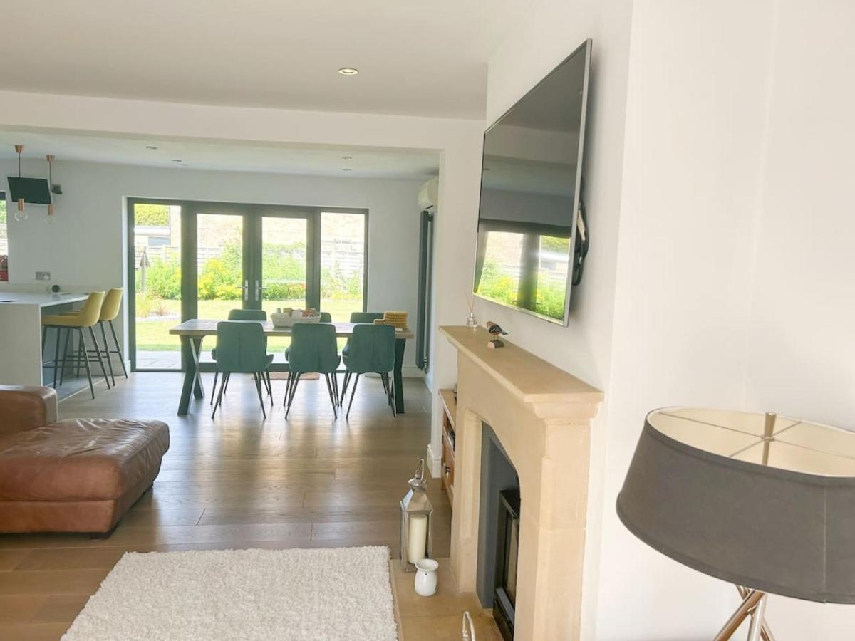 Villa Luxe 5 Bed House In Guildford. Morden Amenities Normandy Exterior foto