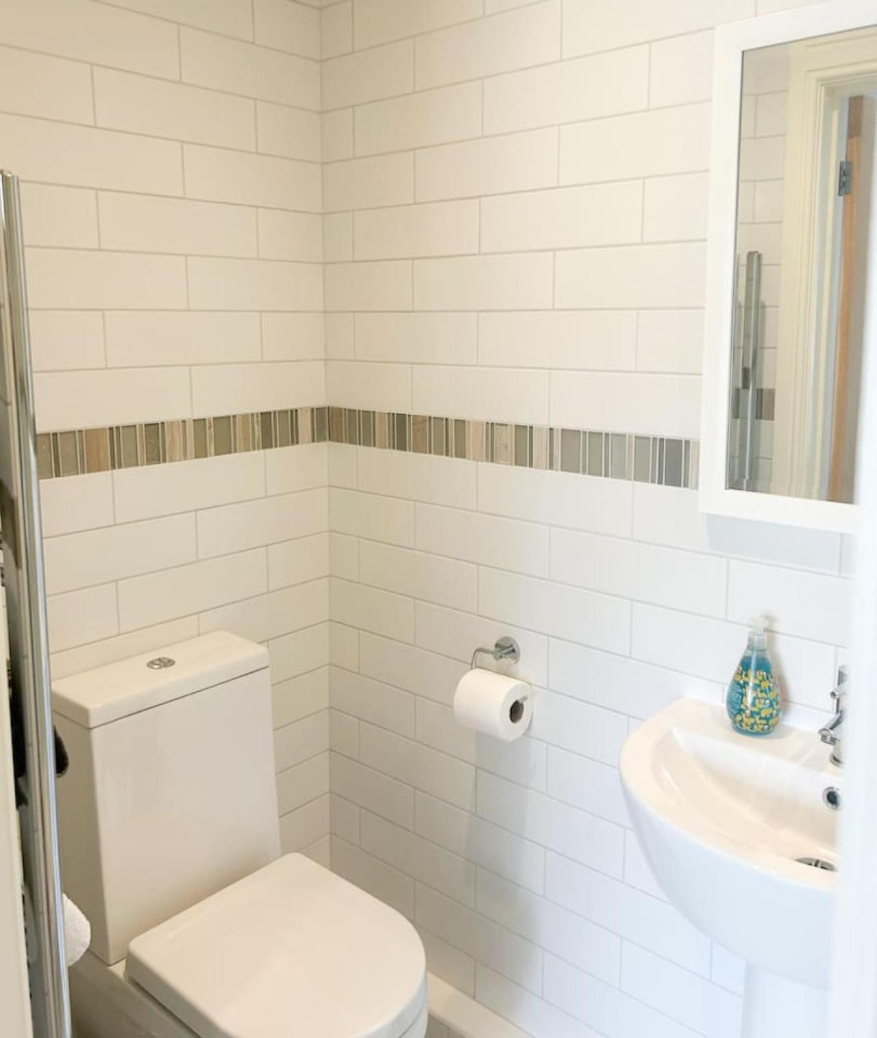 Villa Luxe 5 Bed House In Guildford. Morden Amenities Normandy Exterior foto