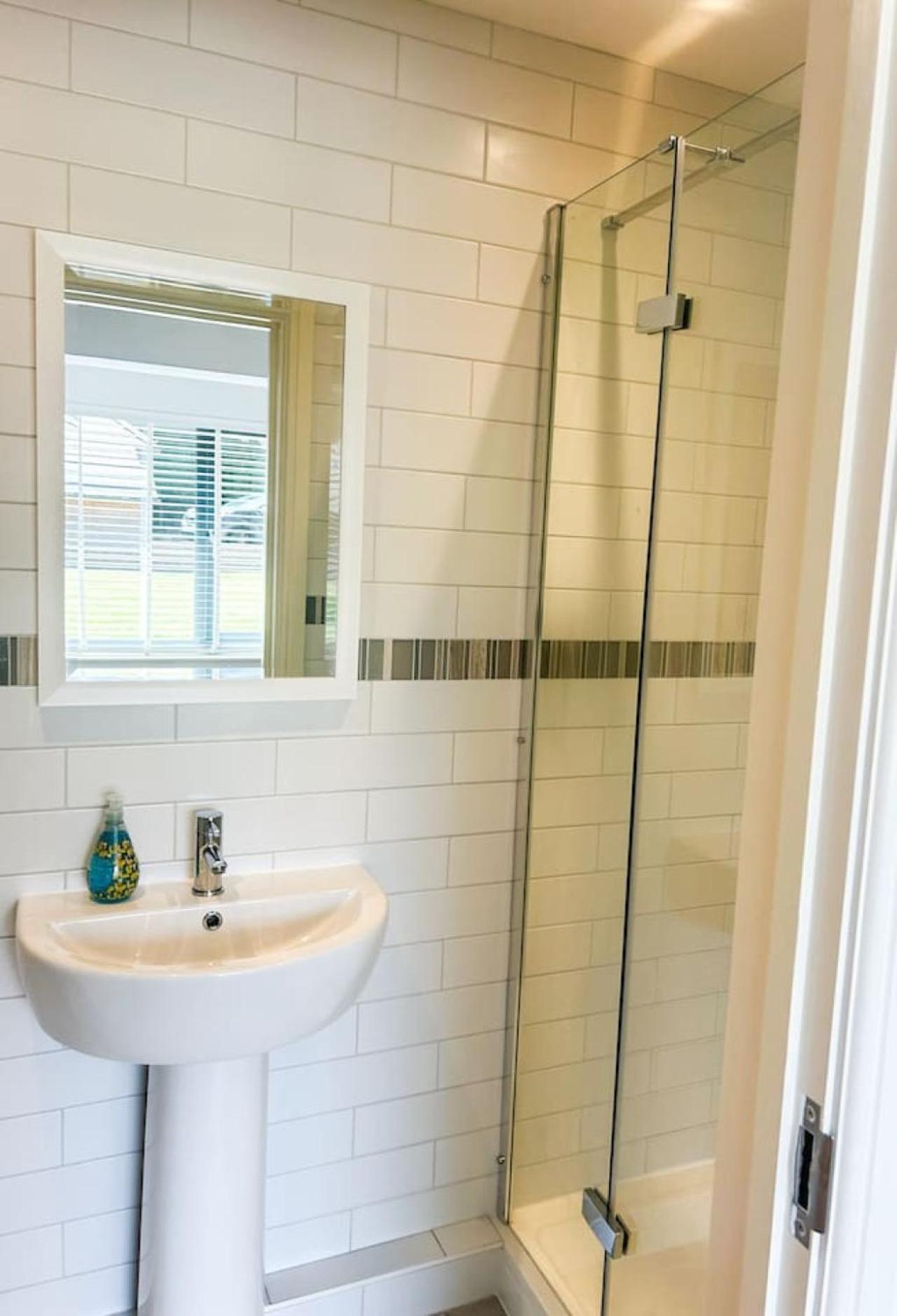 Villa Luxe 5 Bed House In Guildford. Morden Amenities Normandy Exterior foto